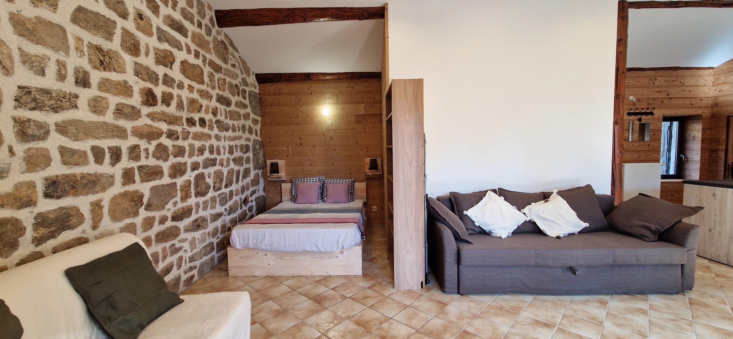 coin-lit-gite-le-sapin-etage-du-bas